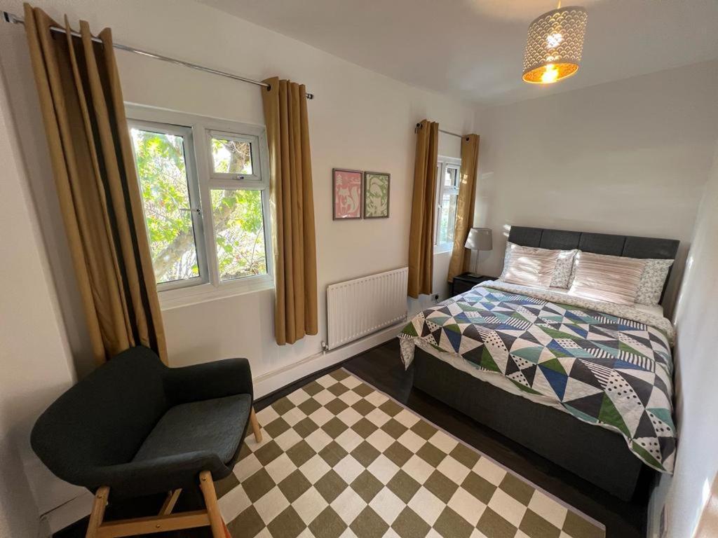 Cozy 2 Bedroom Flat Tower Bridge / Bermondsey *